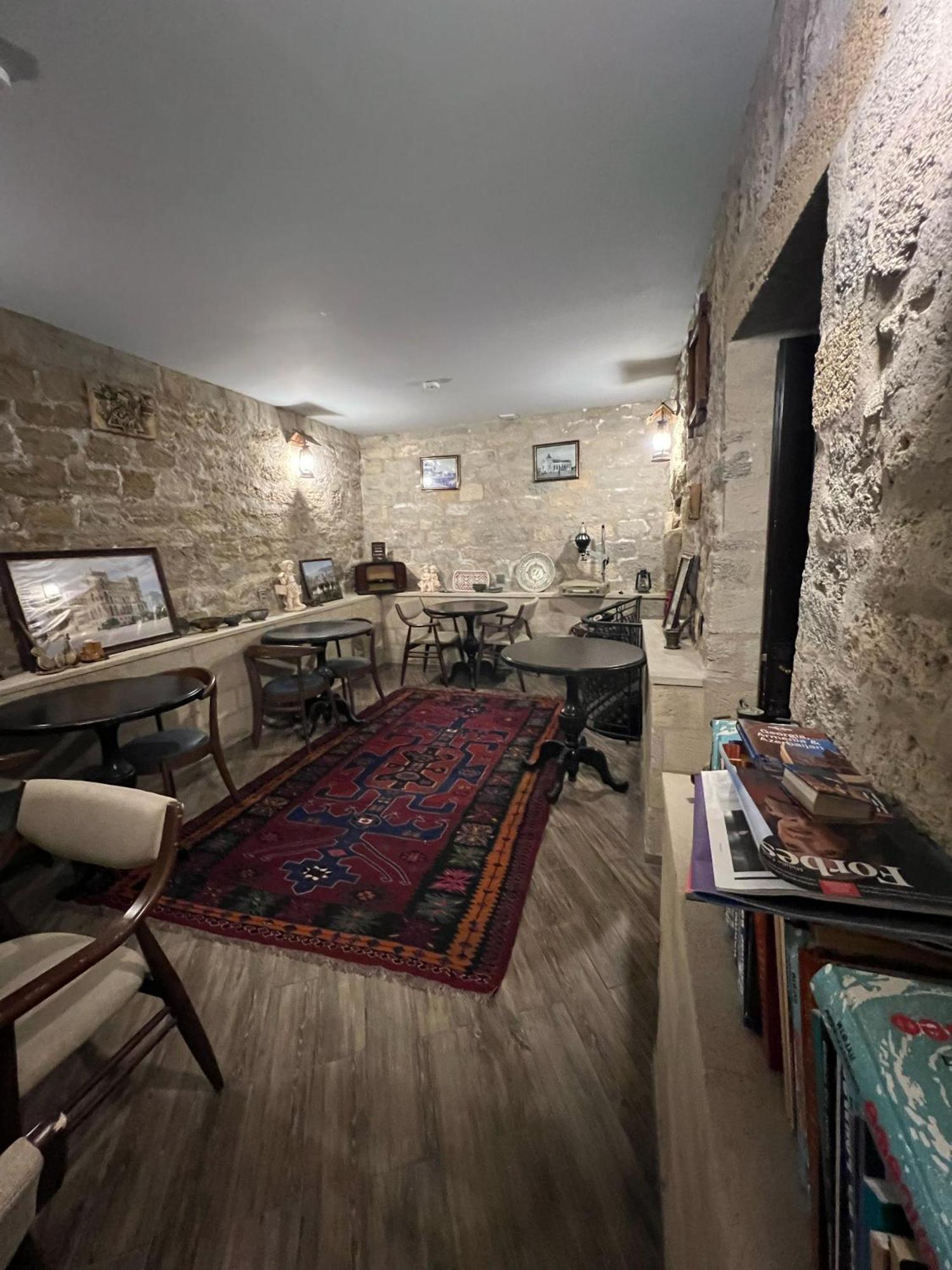 Sazeli Old Baku Hotel Esterno foto